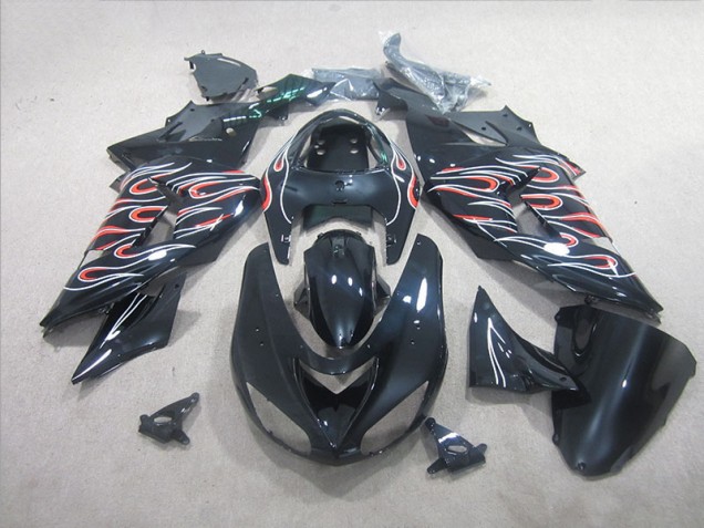 Carenagem Moto Kawasaki ZX10R 2006-2007 - Preto Branco Vermelho Chama Carenagem Moto Kawasaki ZX10R 2006-2007 - Preto Branco Vermelho Chama
