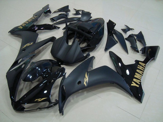 Carenagem Moto Yamaha R1 2004-2006 - Preto Fosco Ouro Carenagem Moto Yamaha R1 2004-2006 - Preto Fosco Ouro