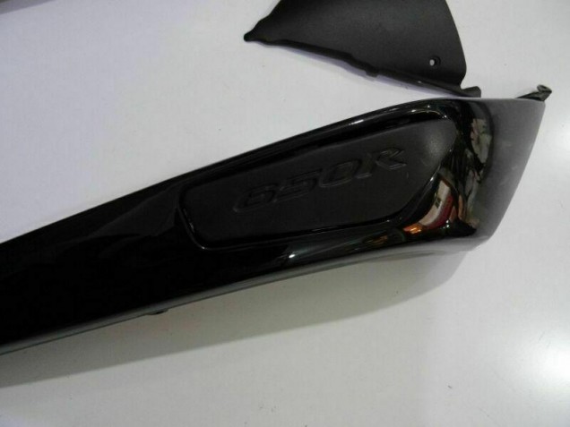 Carenagem Moto Kawasaki EX650 2009-2011 - Preto Carenagem Moto Kawasaki EX650 2009-2011 - Preto